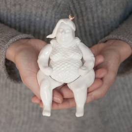 Figurka porcelanowa KRÓLOWA